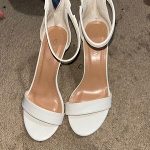 TOP Moda White Heeled Sandals